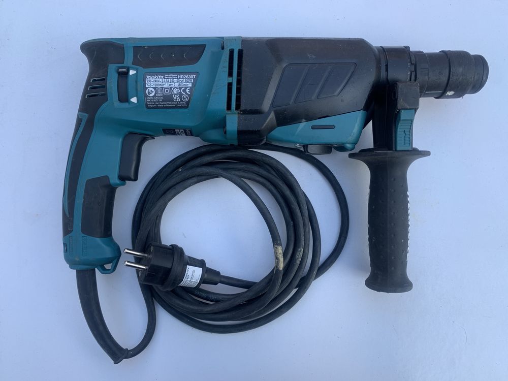 Makita HR2630 T/перфоратор/230-240V/800W/2021 г