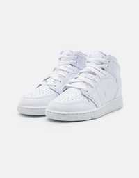 Nike Air Jordan 1 Mid Triple White 42.36