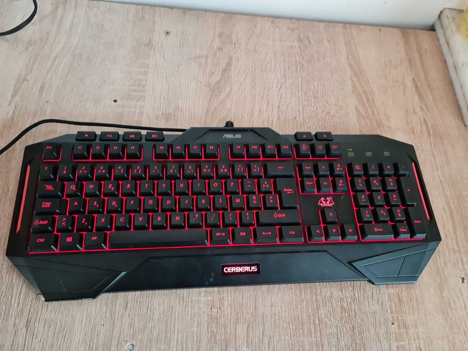tastatura asus cerberus