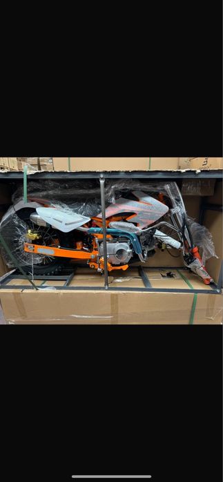 Vând cross-uri 125cc noi