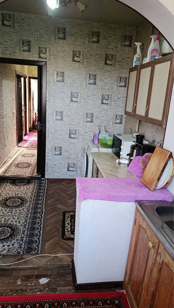 Срочна Продаётся Комфортная Квартира на Алмазар Кора Камиш 2/4 4/4/4