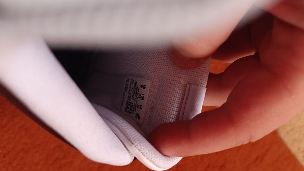 Vând Adidași Puma in stare excelentă