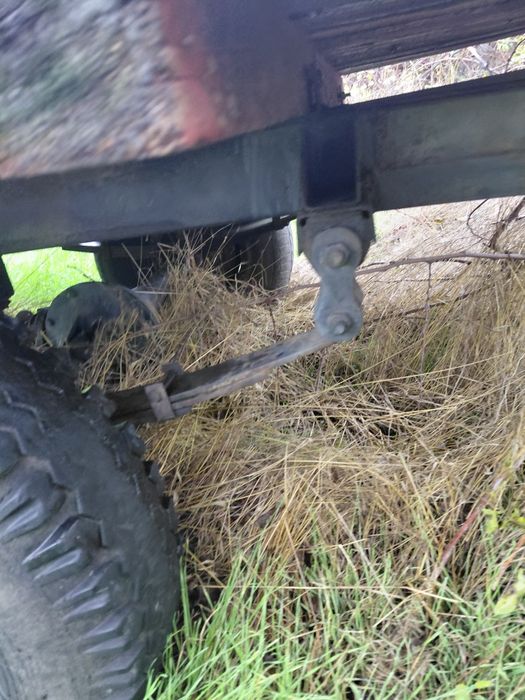 ремарке 1.5 тона на база шаси и заден мост от НИСА