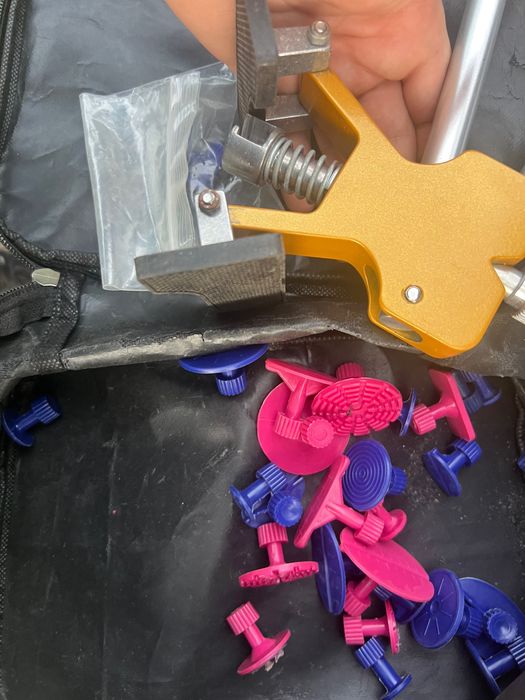 Уред за изправяне на вдлъбнатини, от градушка