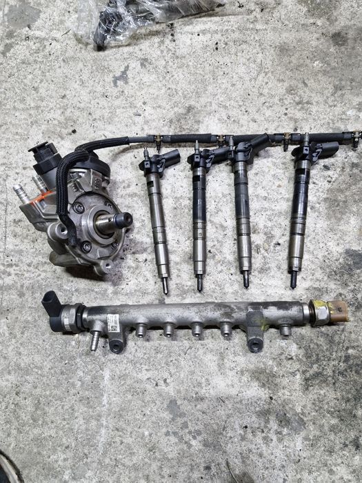 Injectoare 03L130277 vw audi 2.0 140 cai