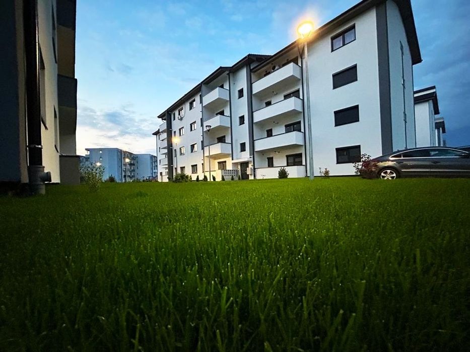 Proprietar vând Apartament etaj 1 Arhitectilor Mandra 52 mpu cu balcon
