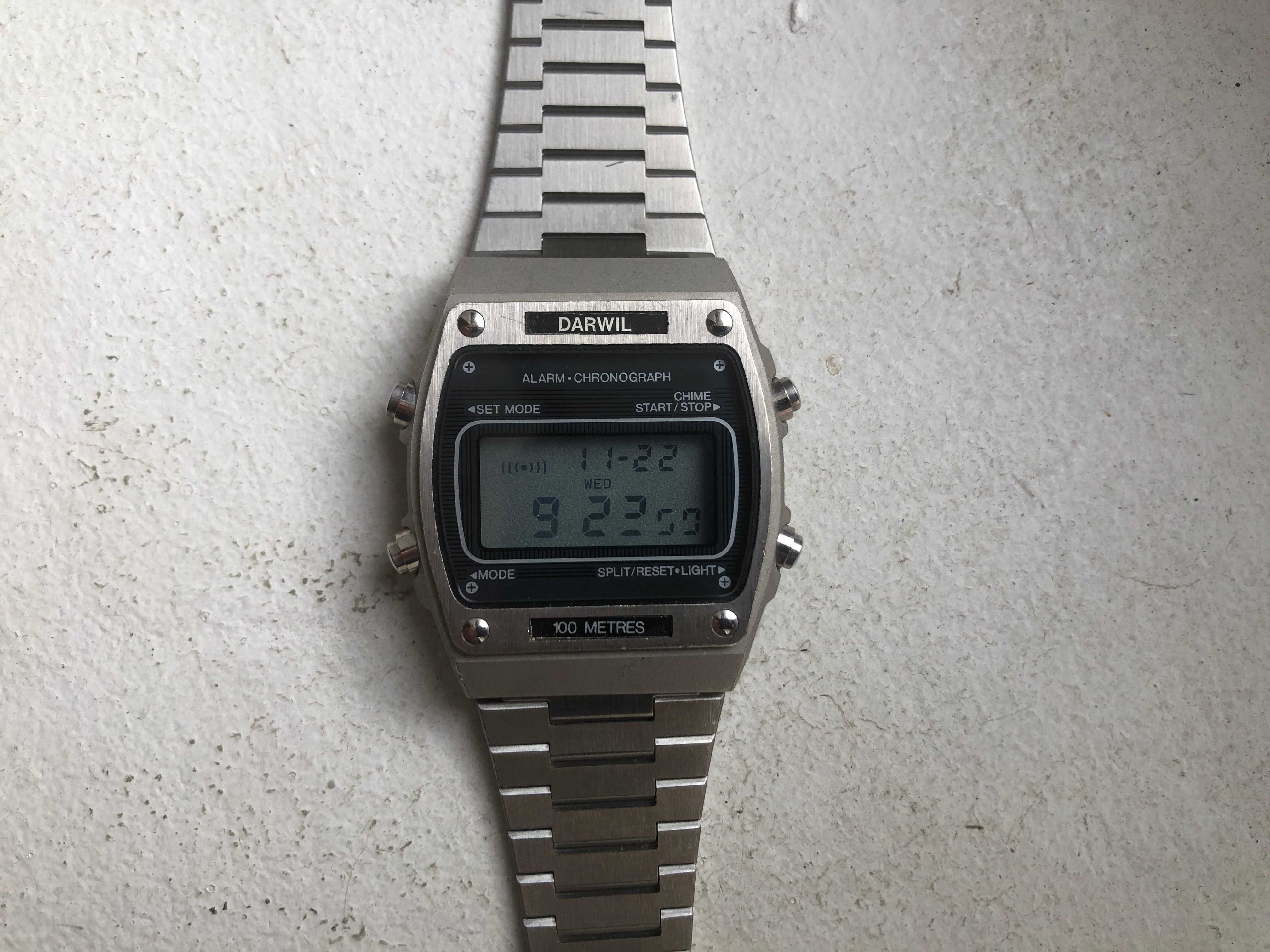 ретро LCD "DARWIL" alarm-chronograph - 1980г. - МИНТ