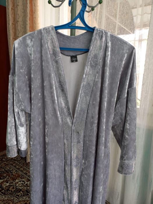 Шапаны, камзолы и халаты женские