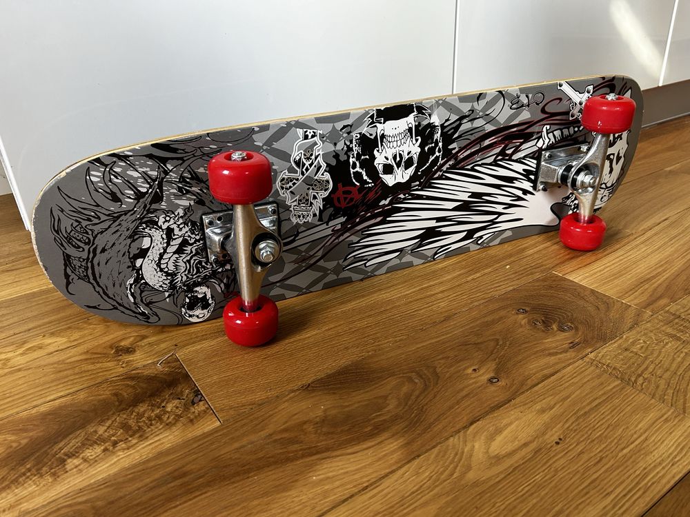 Skateboard Decathlon Negru