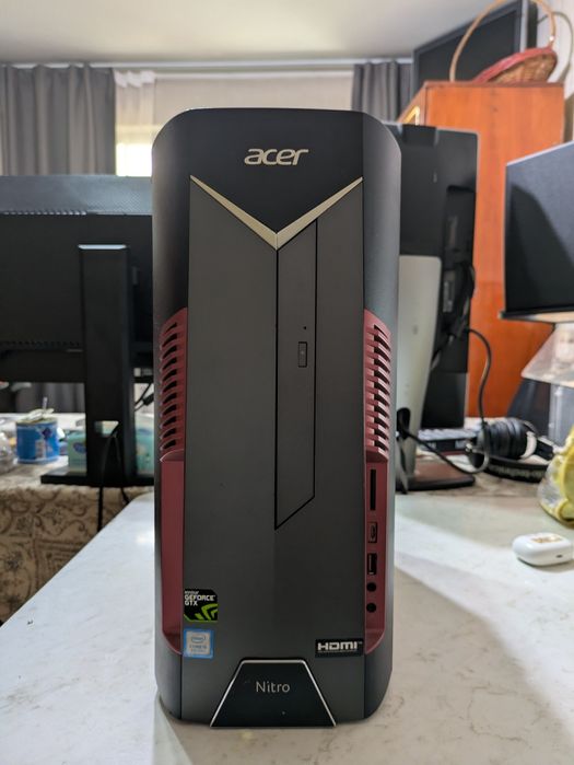 Acer nitro n50-600 | core i5-840 | 16gb ddr4 | gtx 1050ti