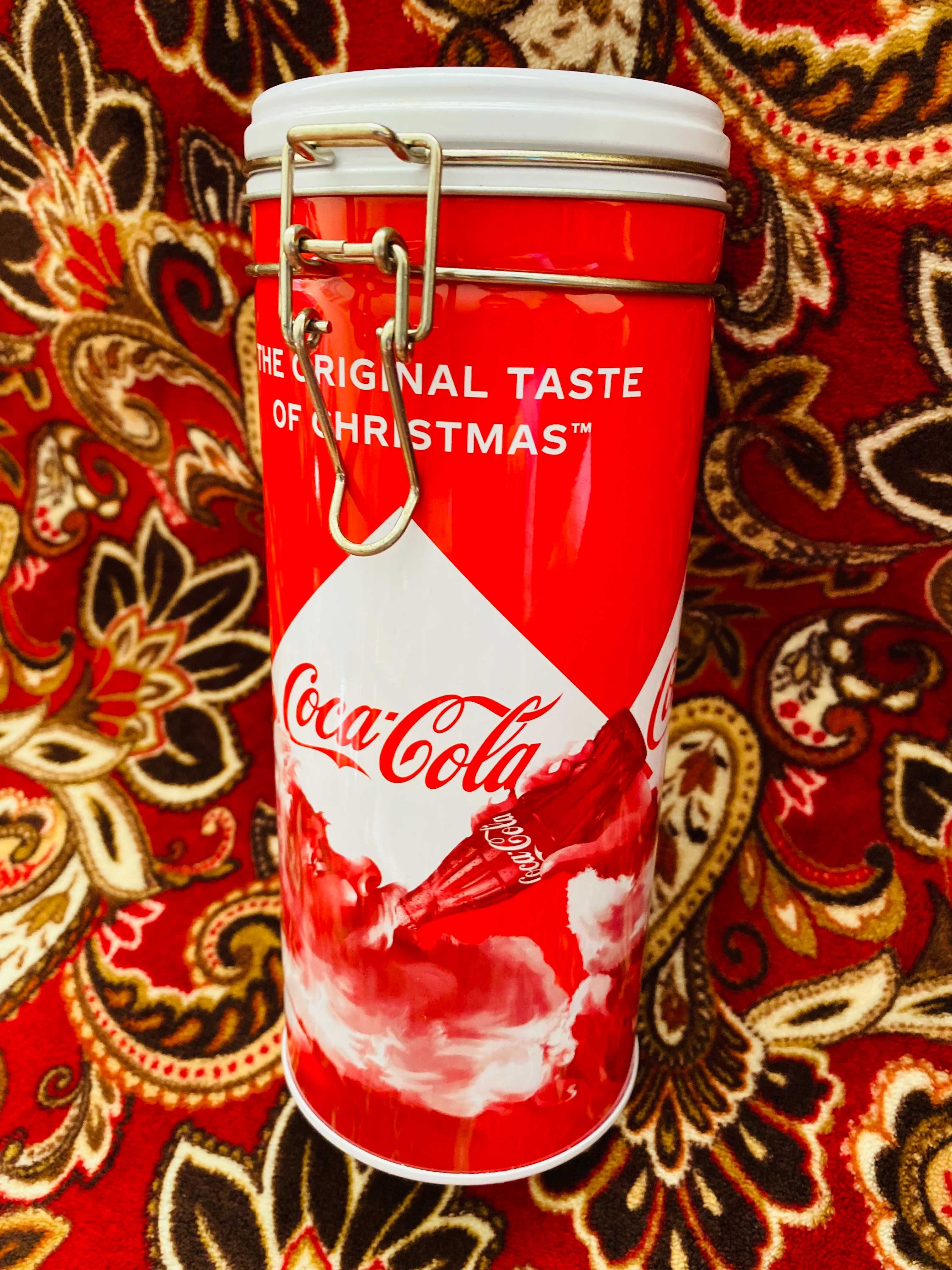 Нови оригинални големи метални кутии на Coca Cola  със закопчаване
