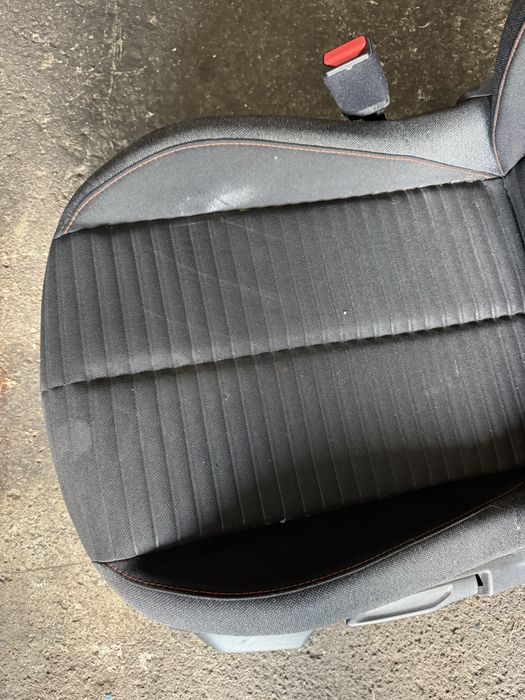 Scaun stanga sofer complet cu airbag Peugeot 2008 2020-2025