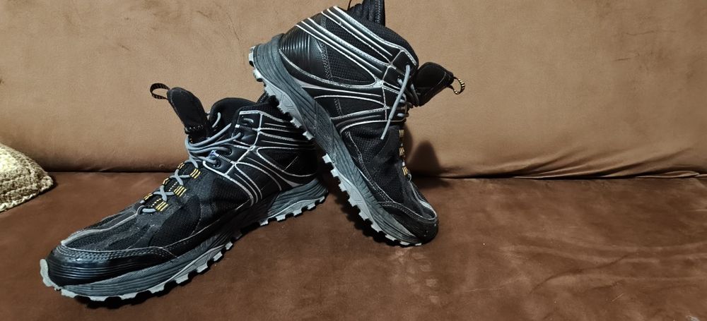 Ghete drumeție Saucony Adventerra