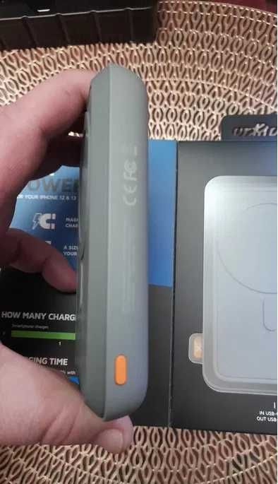 baterie externa 10000mA powerbank MagSafe fast wireless iesire type c