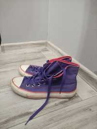 Vand bascheti Converse originali