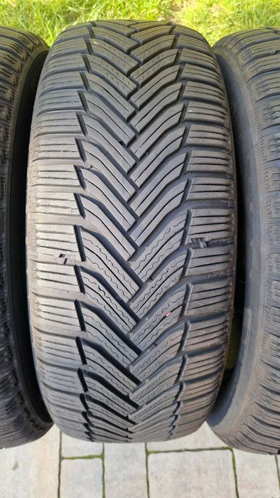 Anvelope iarna 215 55 R 17 Michelin