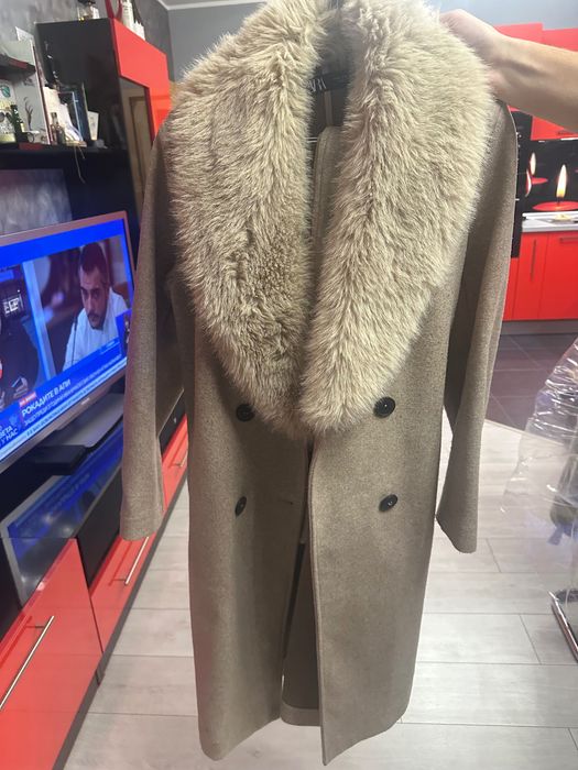 Зимно палто от zara