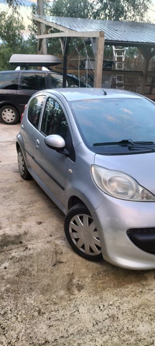 Peugeot 107 euro 4 1.0 benzina