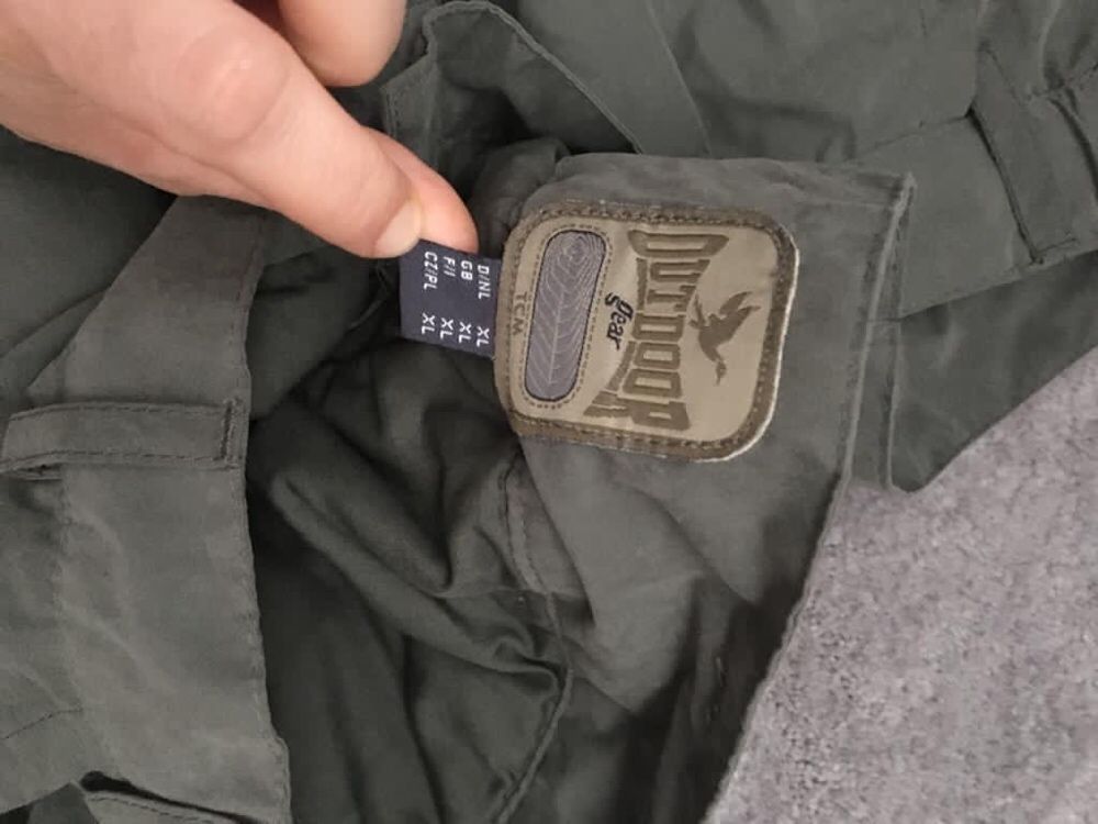 Vand pantaloni TCM