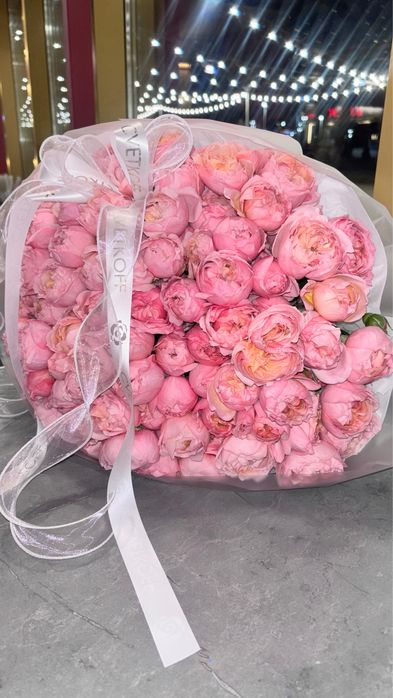 Цветы пионы 20000 тг …………………