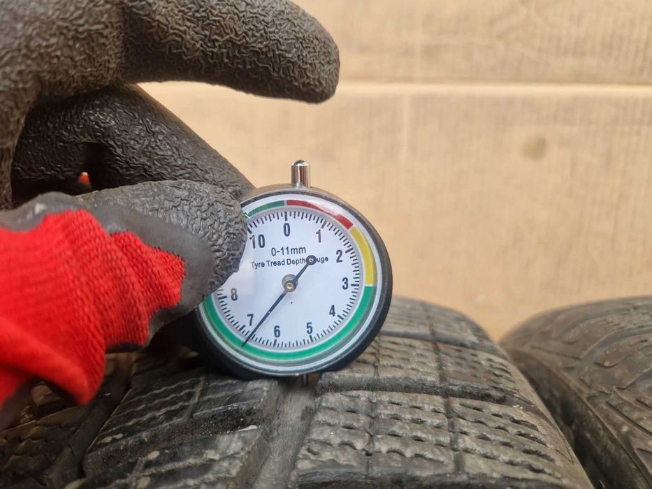 4 Goodyear R21 275/45
Зимни гуми 
DOT3521