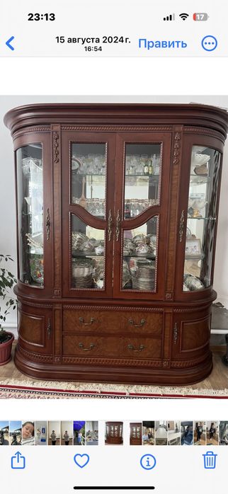 Сервант,стол,гарнитур,шкаф