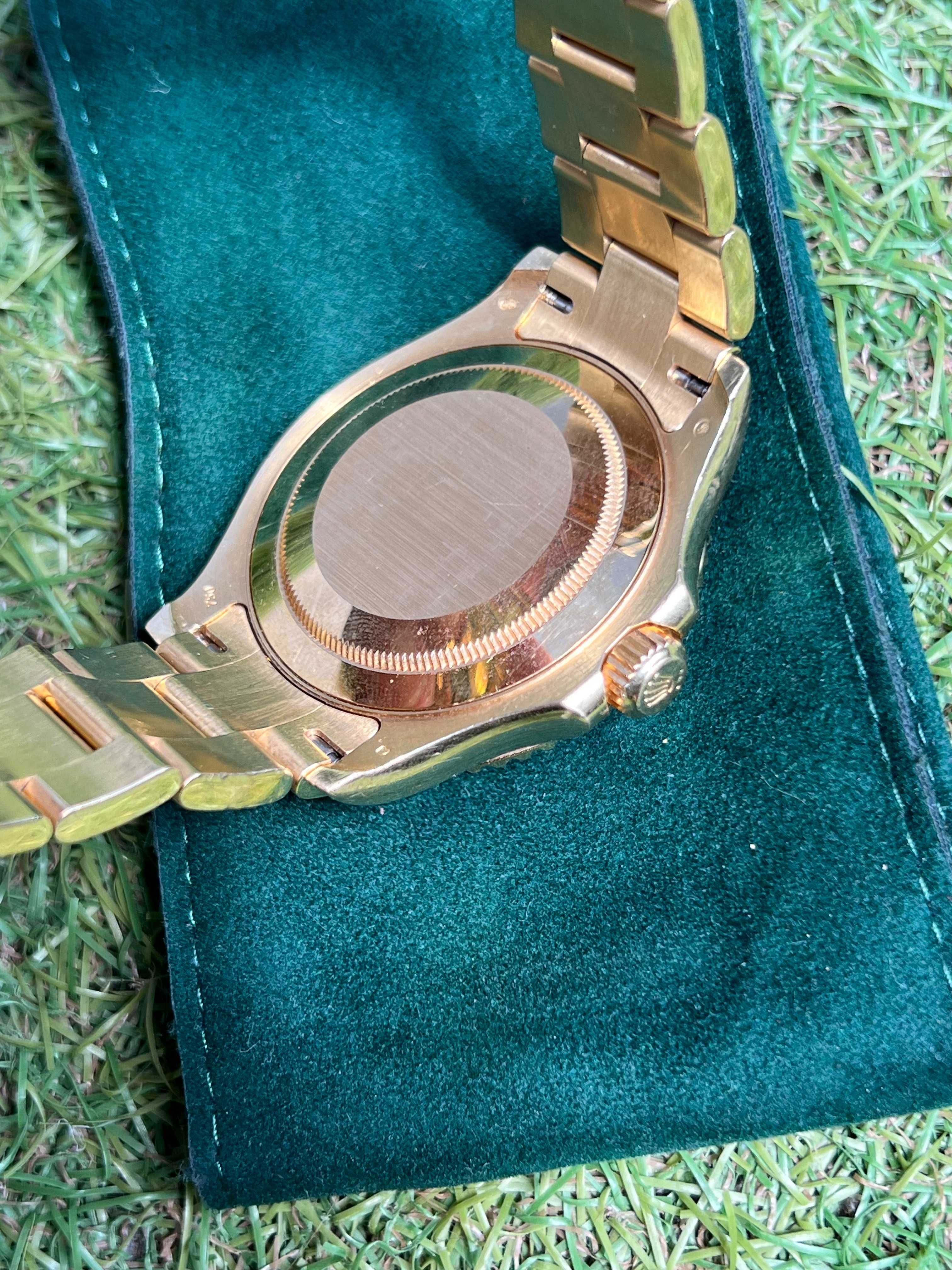 Часовник Rolex Yacht Master 40мм Златен 2009г 16628