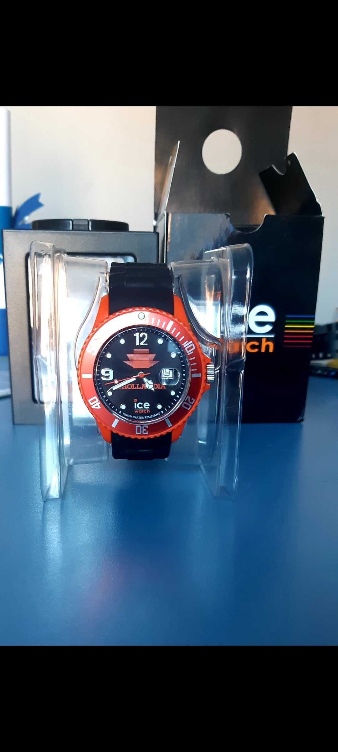 Часовник ice watch