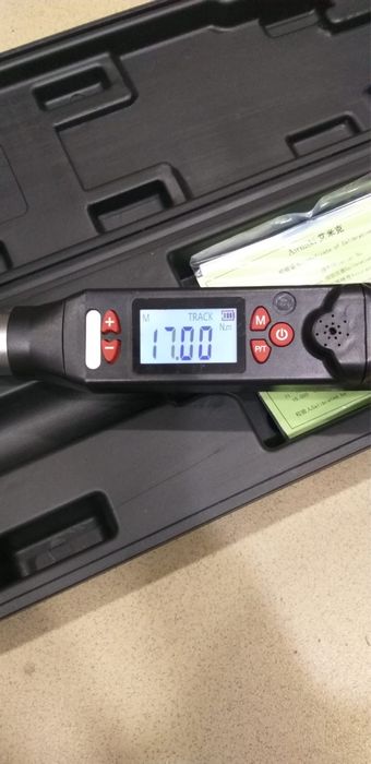 продам динамометрический ключ