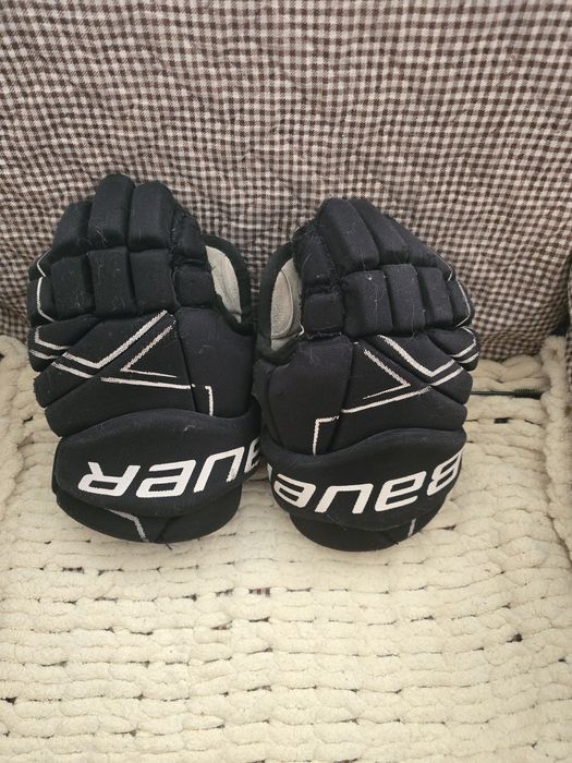 Краги хоккейные 11 размер,28 см, nsx Bauer