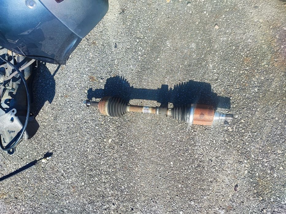 Vînd planetare stînga dreapta dacia duster 1.3 tce dacia duster 2022