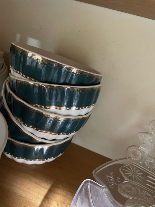 Хорошим состоянии шесть штук