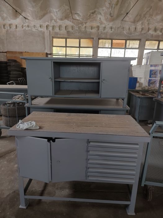 тезгях маса, метална