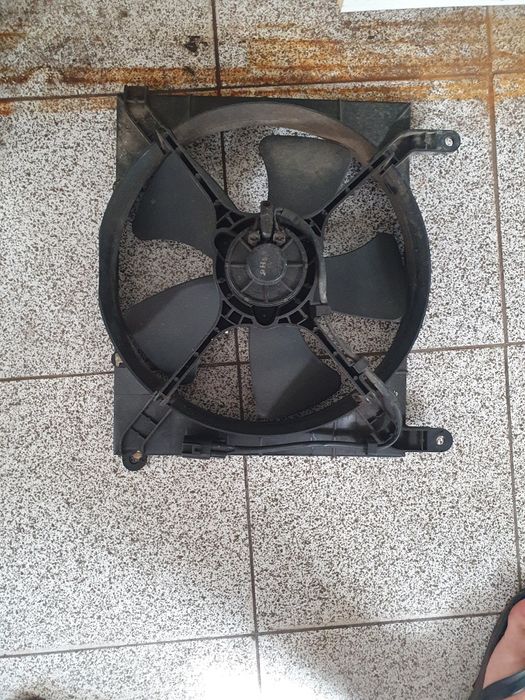 Части за Деу Нубира