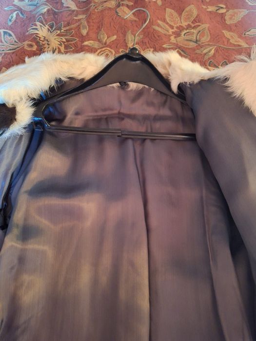 Haina de blana de ied