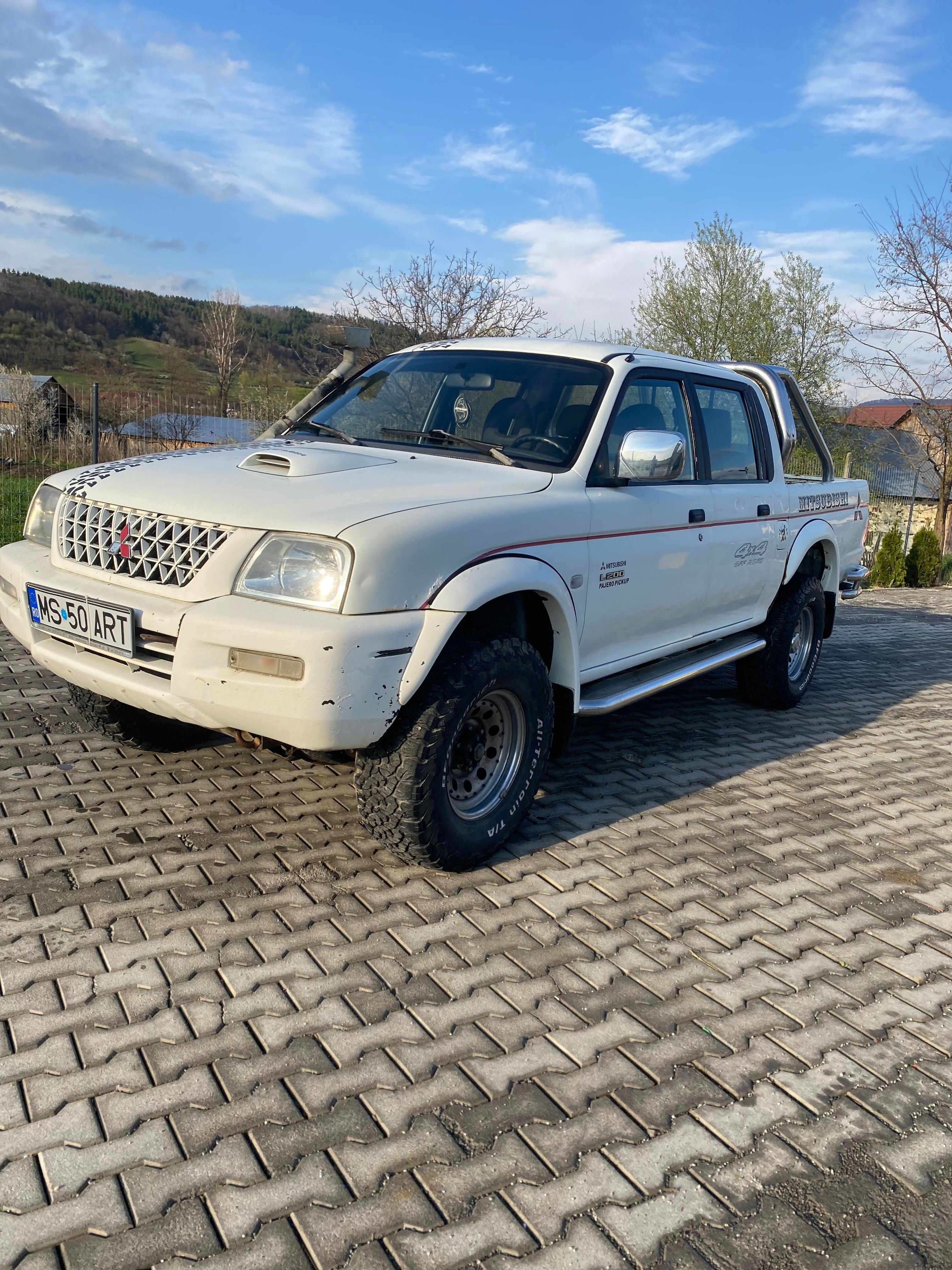 Mitsubishi l200 2.5