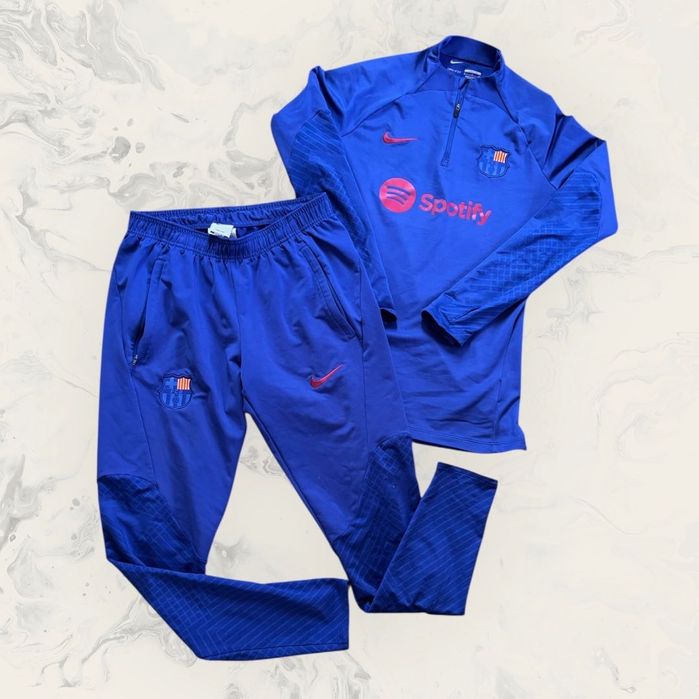 Мъжки спортен комплект анцуг Nike Barcelona Slim fit