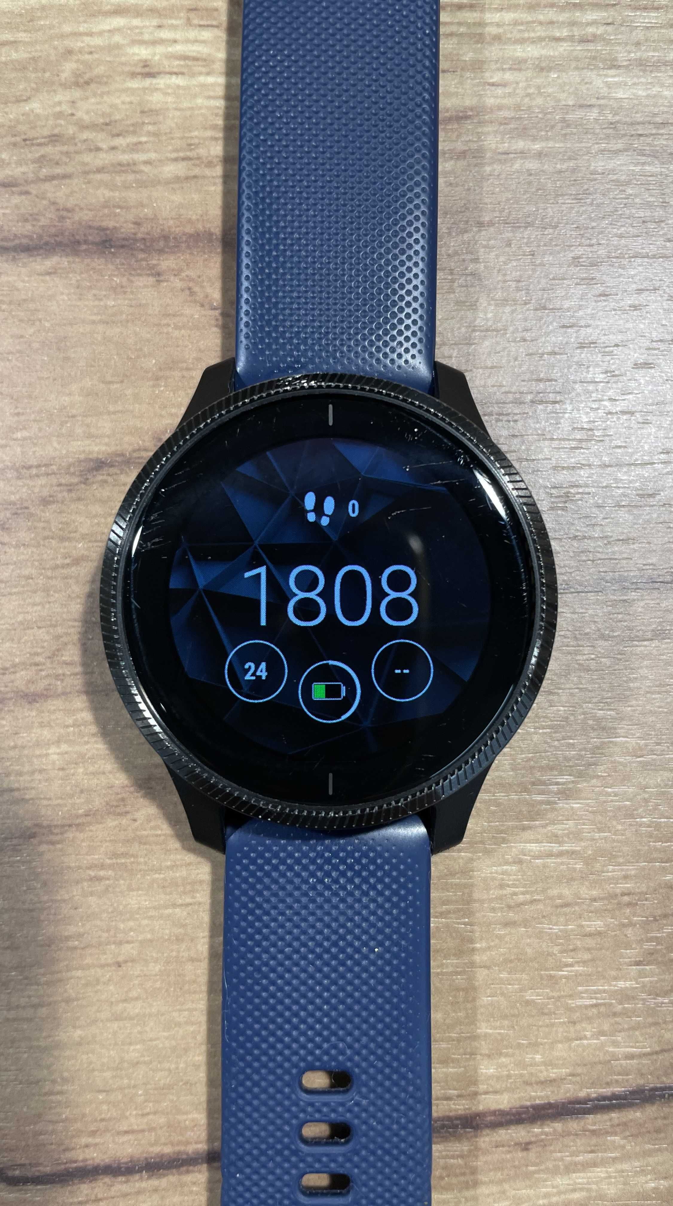 часовник Garmin Venu