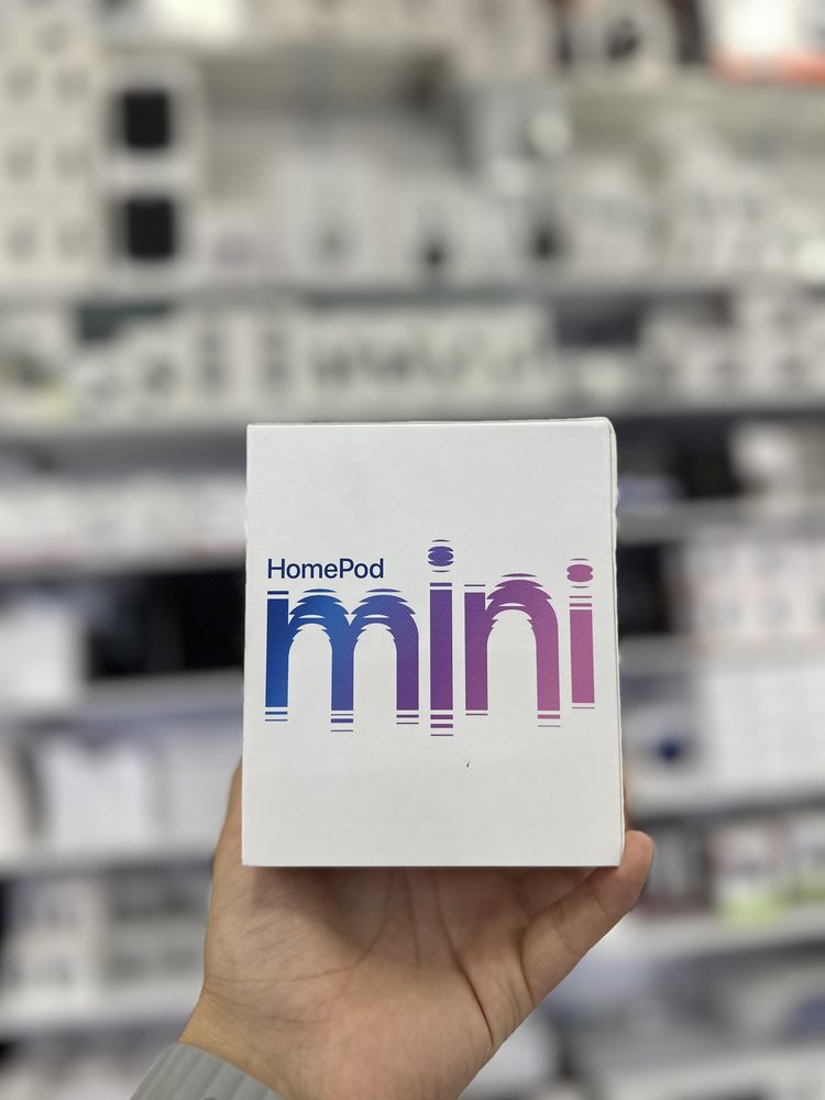 Apple HomePod Mini.