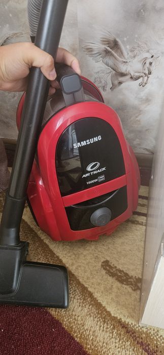 Продам пылесос Samsung