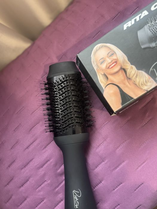 Кръгла четка за коса