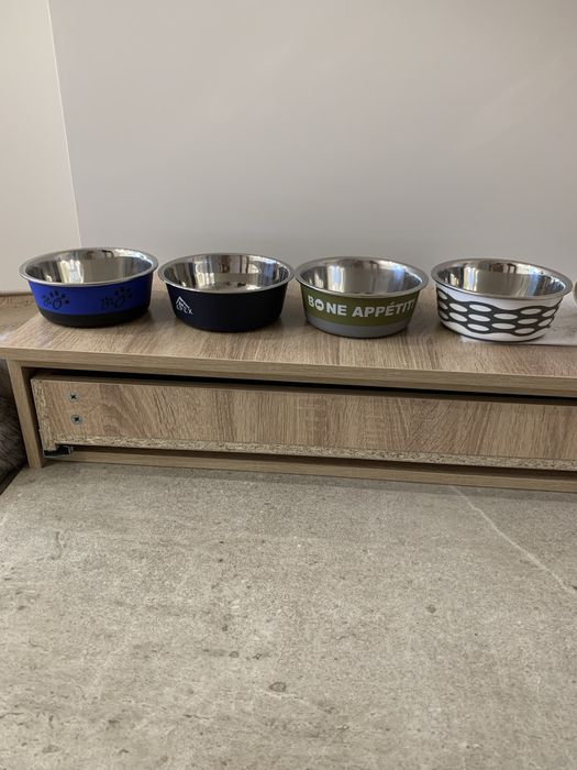 Миски металлические для собак и кошек новые с прорезиненной основой