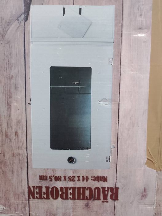 Vând afumătoare nouă, nefolosită