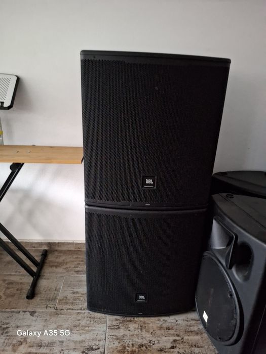 Vand 2 basi JBL EON 718s super oferta