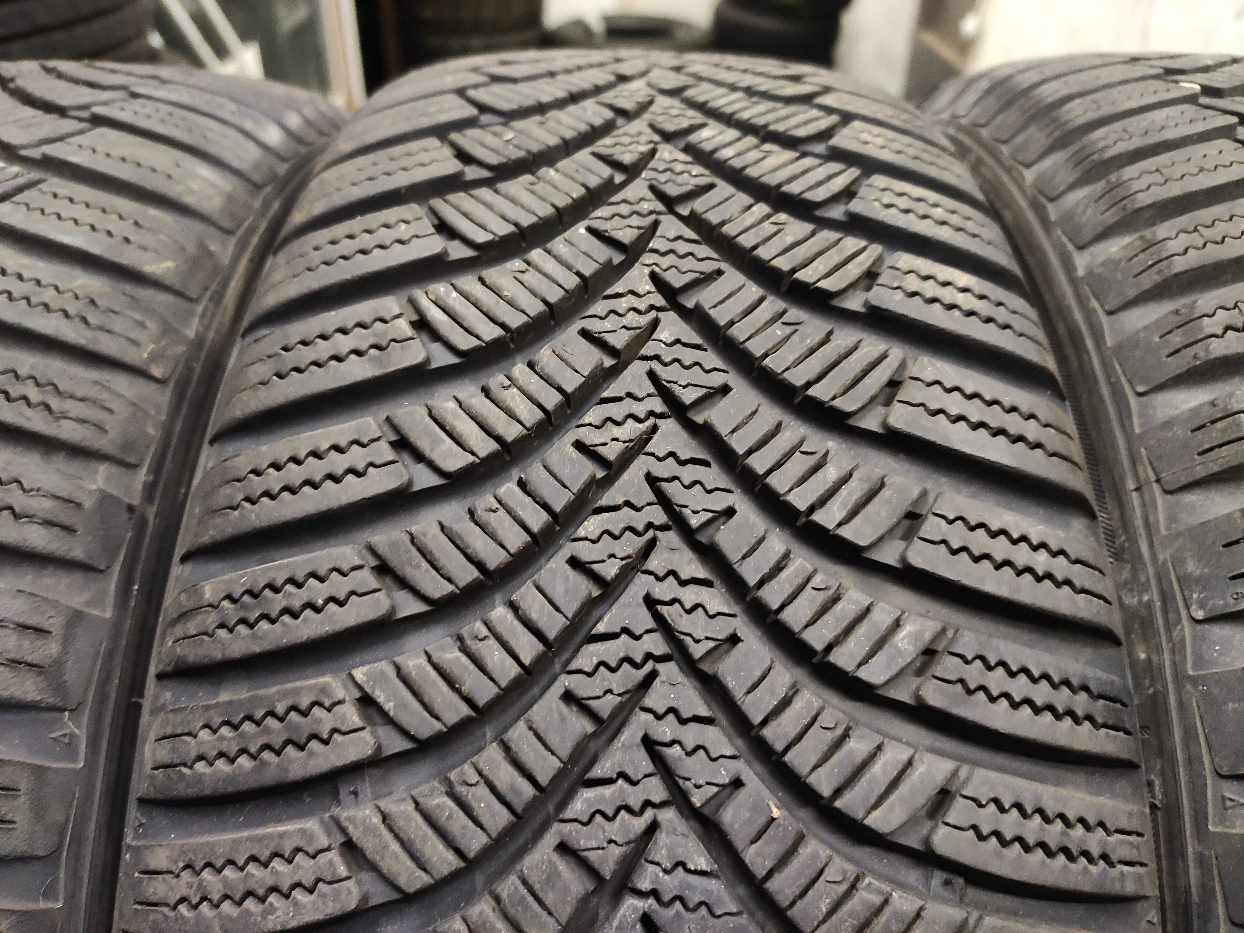 4бр Зимни Гуми 185 55 15 - Hankook -