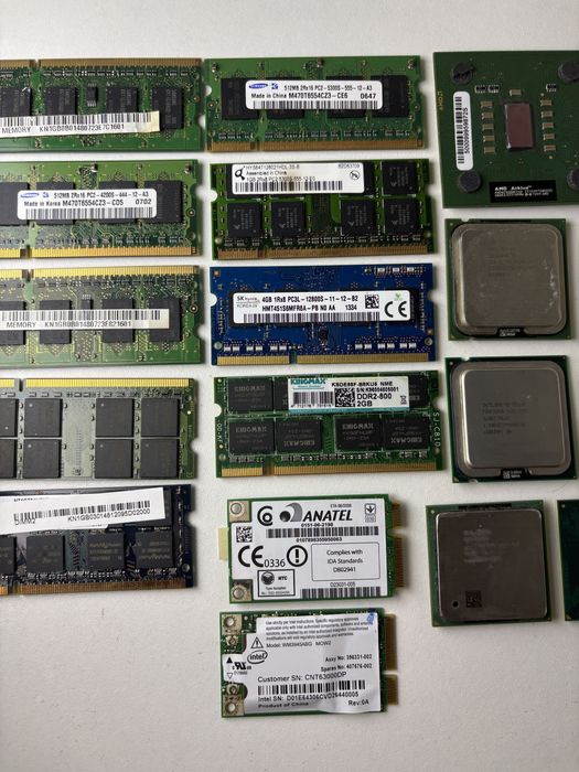 Procesor Intel Pentium, Celeron, AMD Athlon si placute memorie RAM