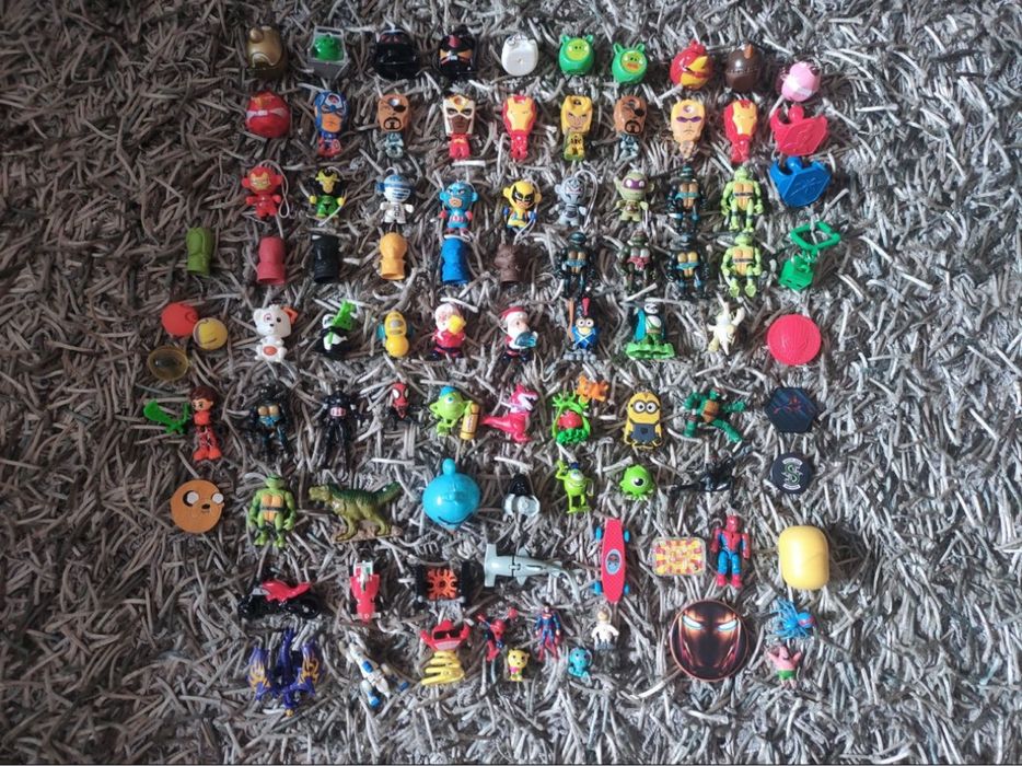 Продаю игрушки из киндеров