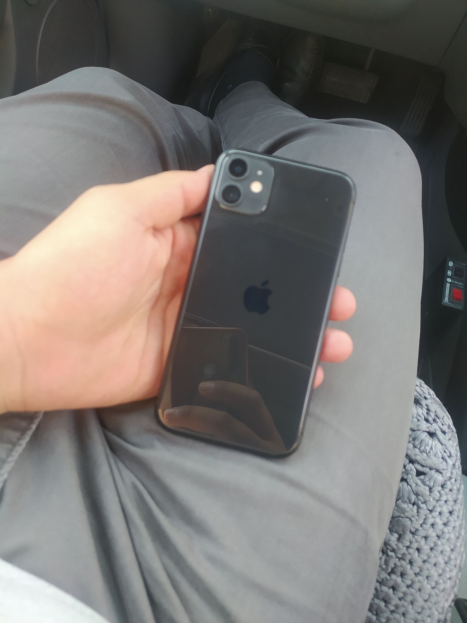 Iphone 11 xotira 64