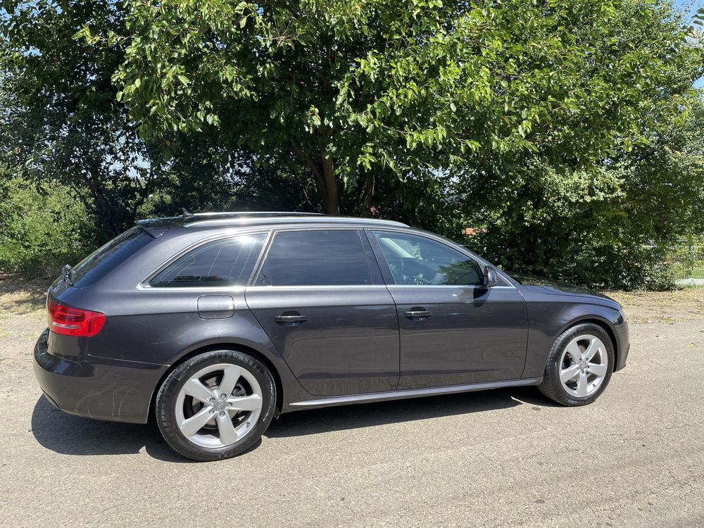 AUDI A4 B8 2.0 TDI