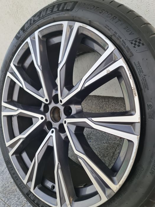 1buc janta fata BMW X7 G07 22 Individual 8074222 style 758 M Michelin